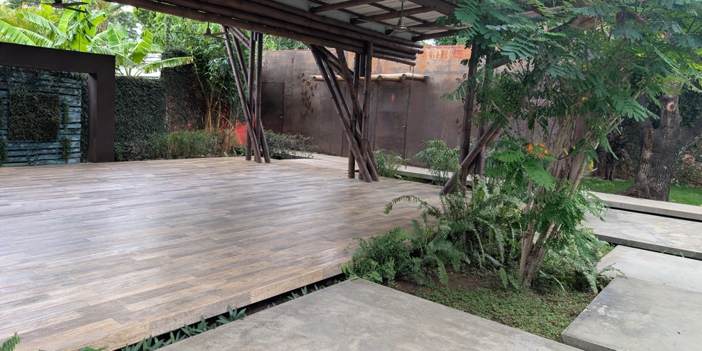 Baños de Gong Comunitario Carretera a Masaya