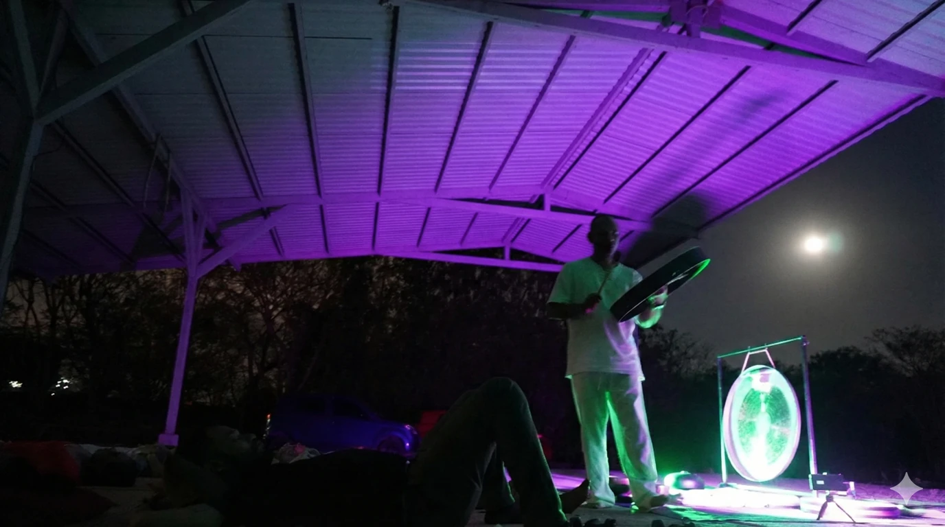 Juan Dominguez gong en luna llena